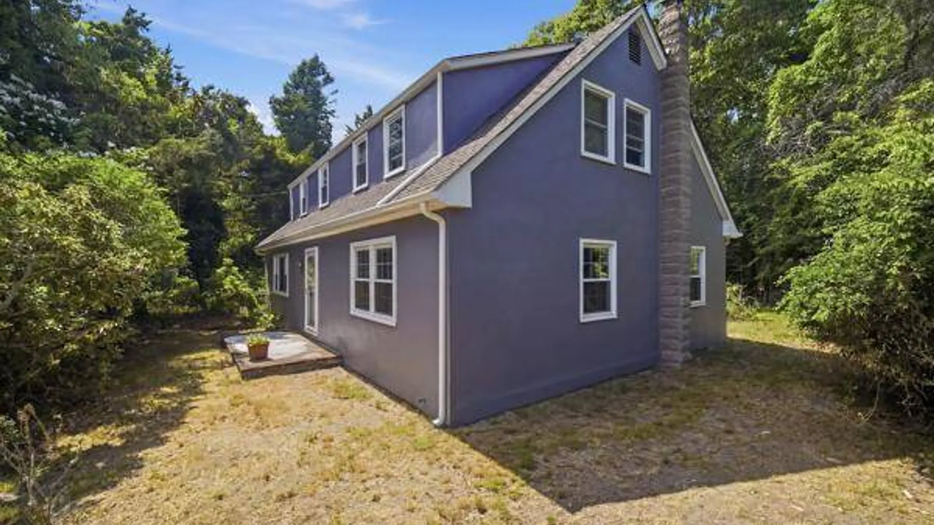 Property at 458 N Magee Street, Southampton, NY 11968 5