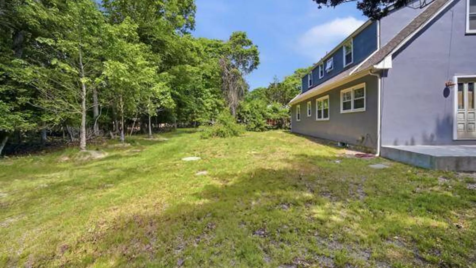 Property at 458 N Magee Street, Southampton, NY 11968 7