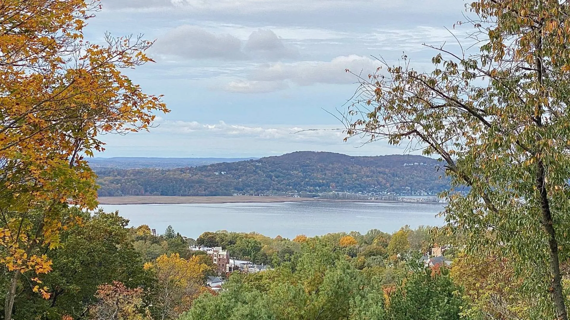 Property at 155 Beacon Hill Drive, Dobbs Ferry, NY 10522 24