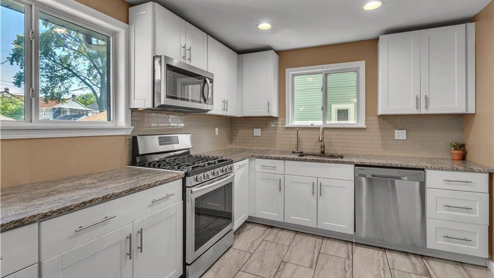 Property at 40 McKinley Ave, Buffalo, NY 14217 12