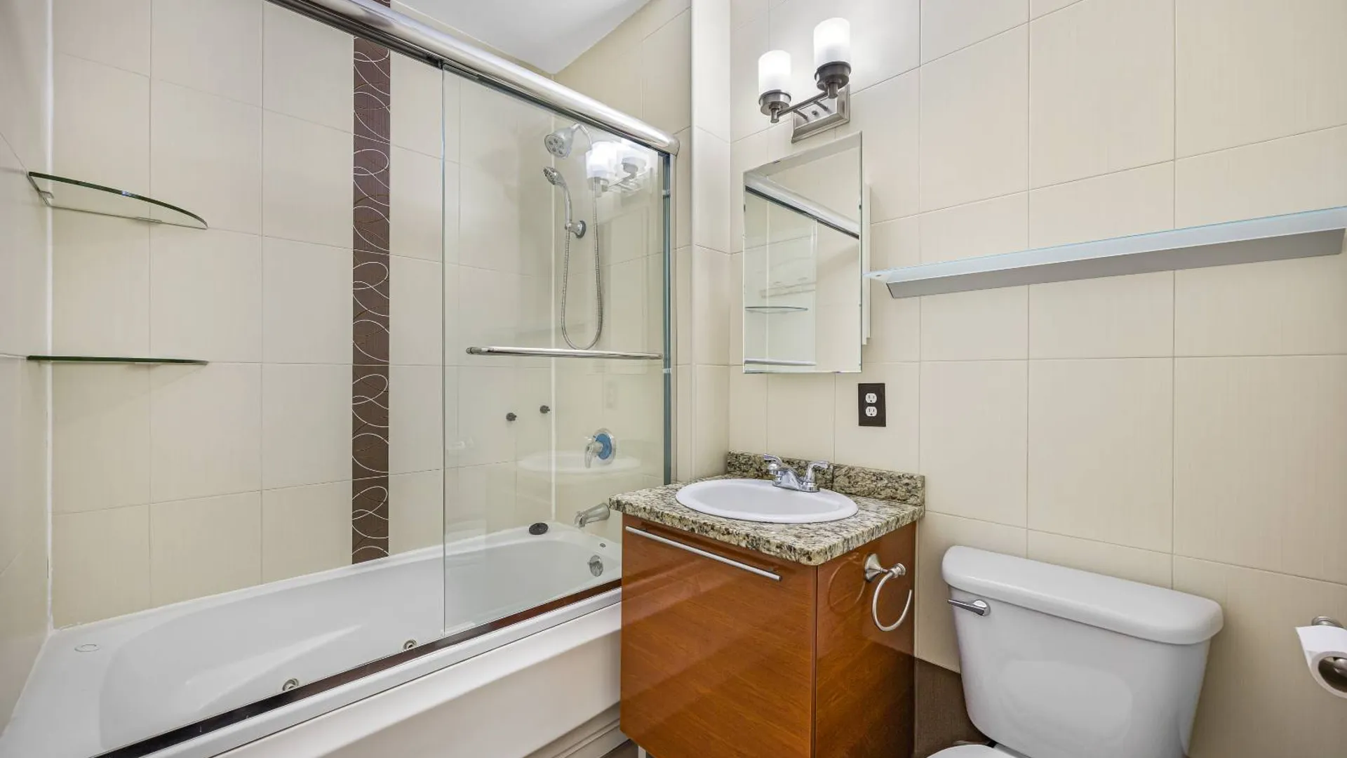 Property at 2408 Ocean Avenue, Brooklyn, NY 11229 8