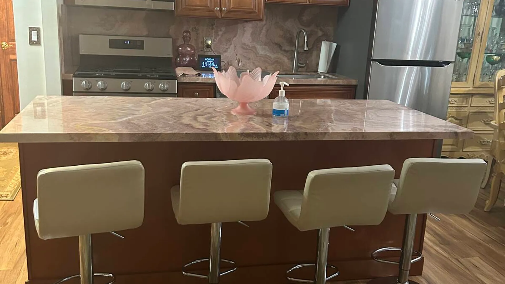Property at 20 Cliff St, Staten Island, NY 10305 5