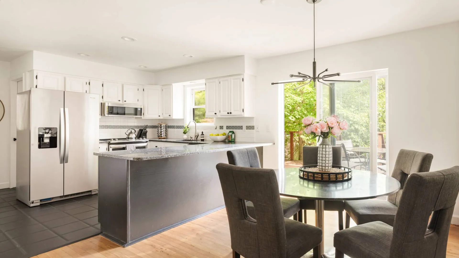 Property at 5 16TH ST, East Hampton, NY 11937 5