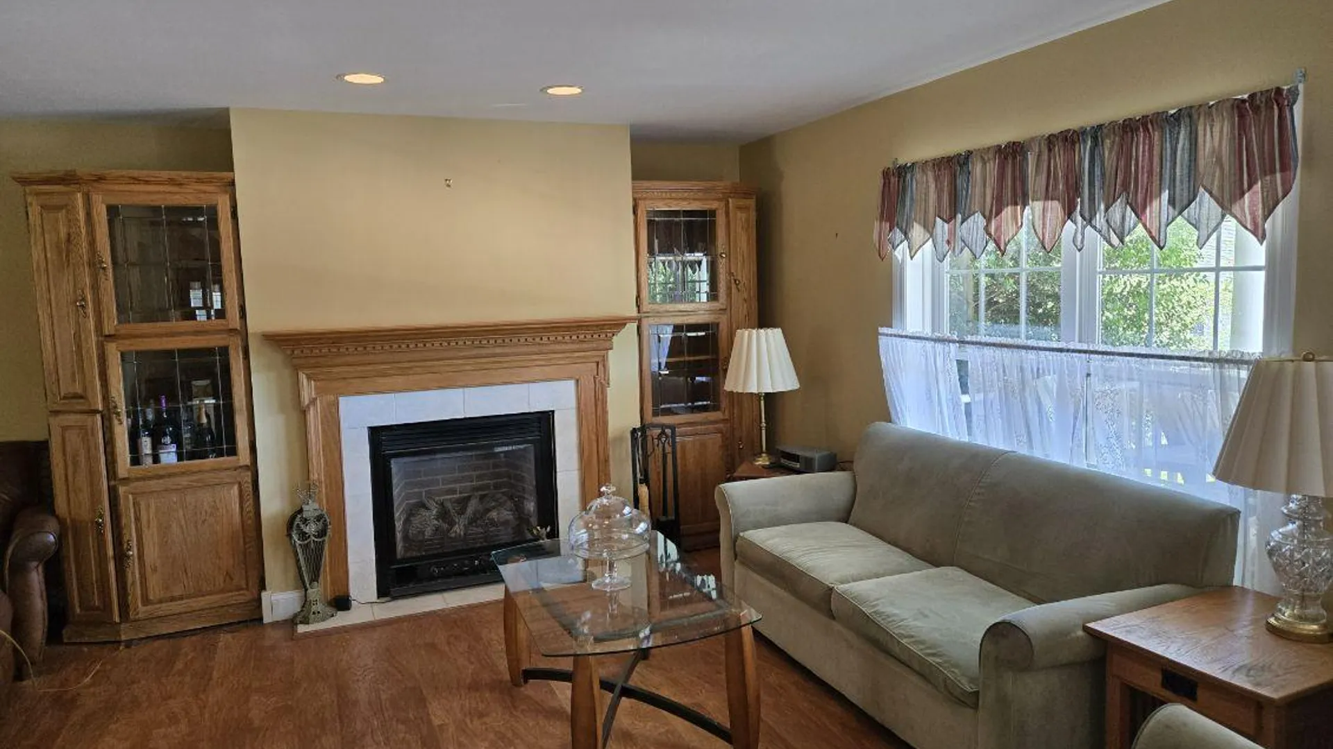 Property at 1407-274 Middle Rd, Calverton, NY 11933 4