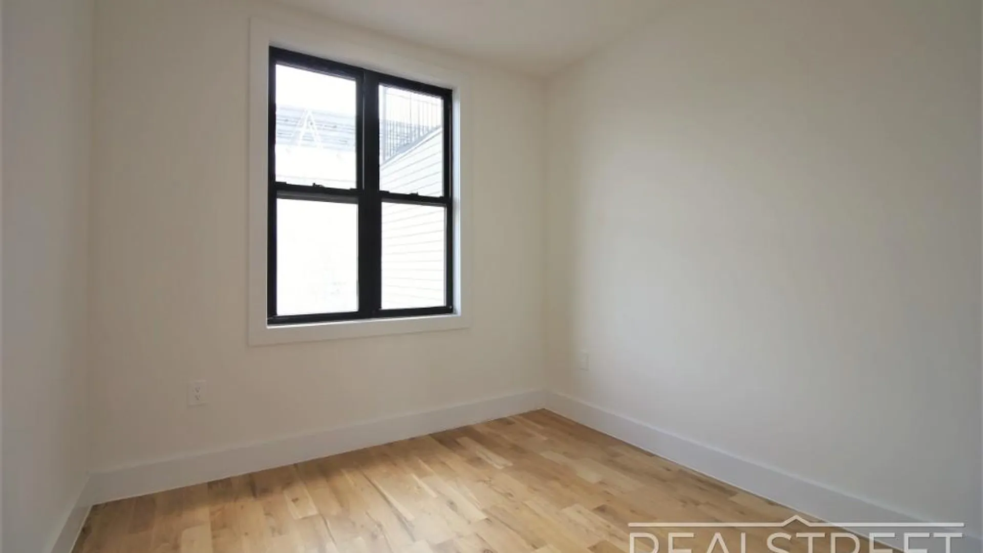 Property at 144A Sumpter St, BROOKLYN, NY 11233 12