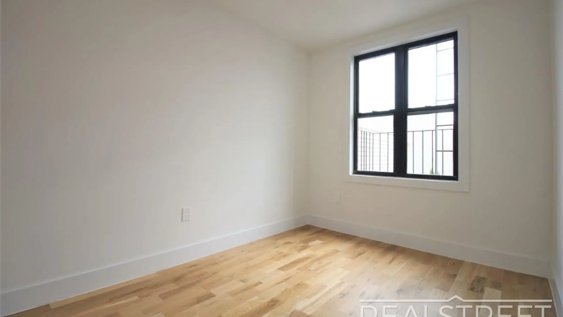 Property at 144A Sumpter St, BROOKLYN, NY 11233 14