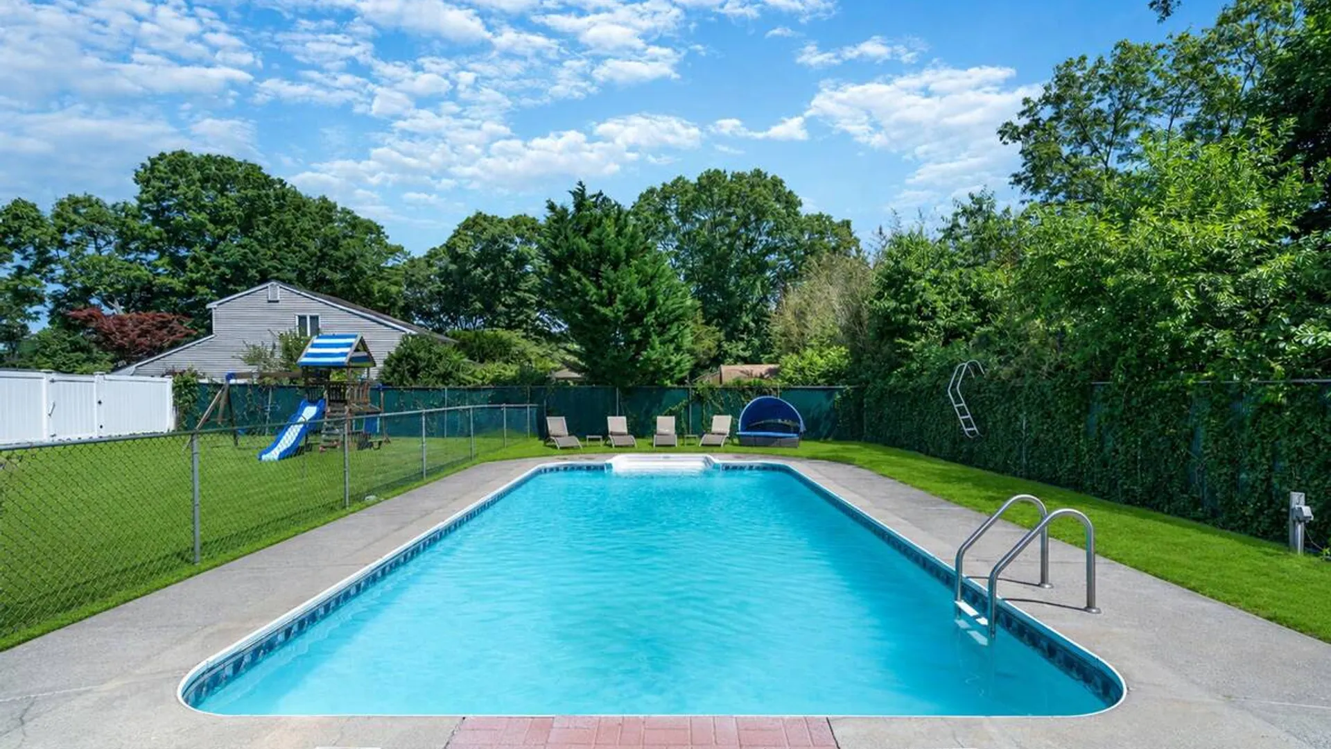 Property at 5 Priscilla Avenue, Holtsville, NY 11742 7