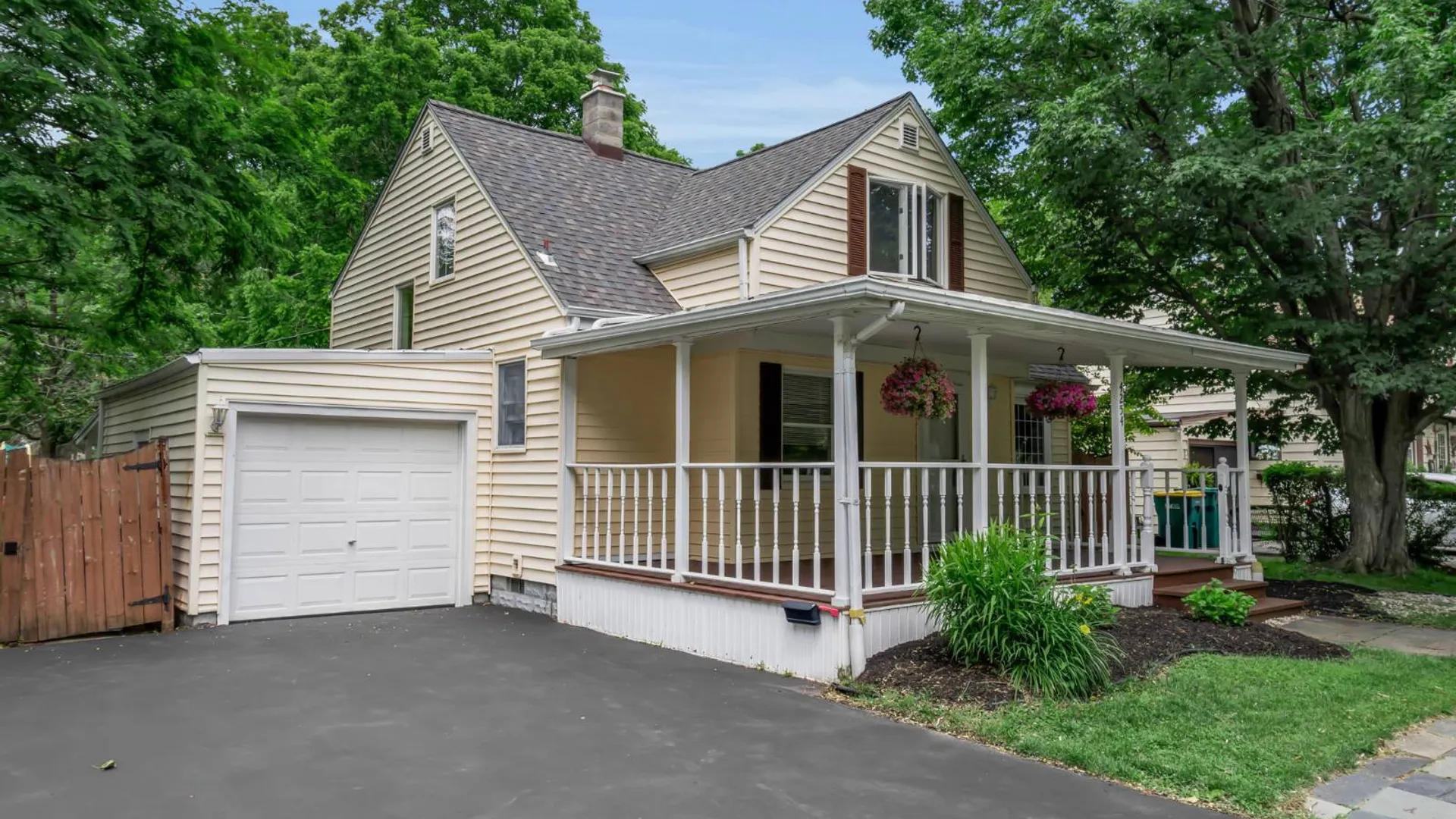Property at 4254 Connection Dr, Williamsville, NY 14221 2