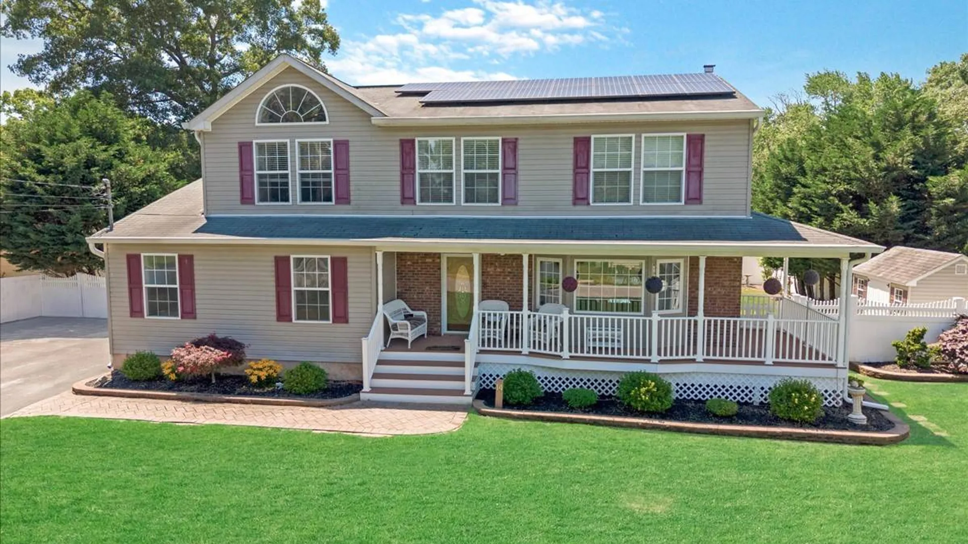 Property at 14 Tulip Avenue, Farmingville, NY 11738 2