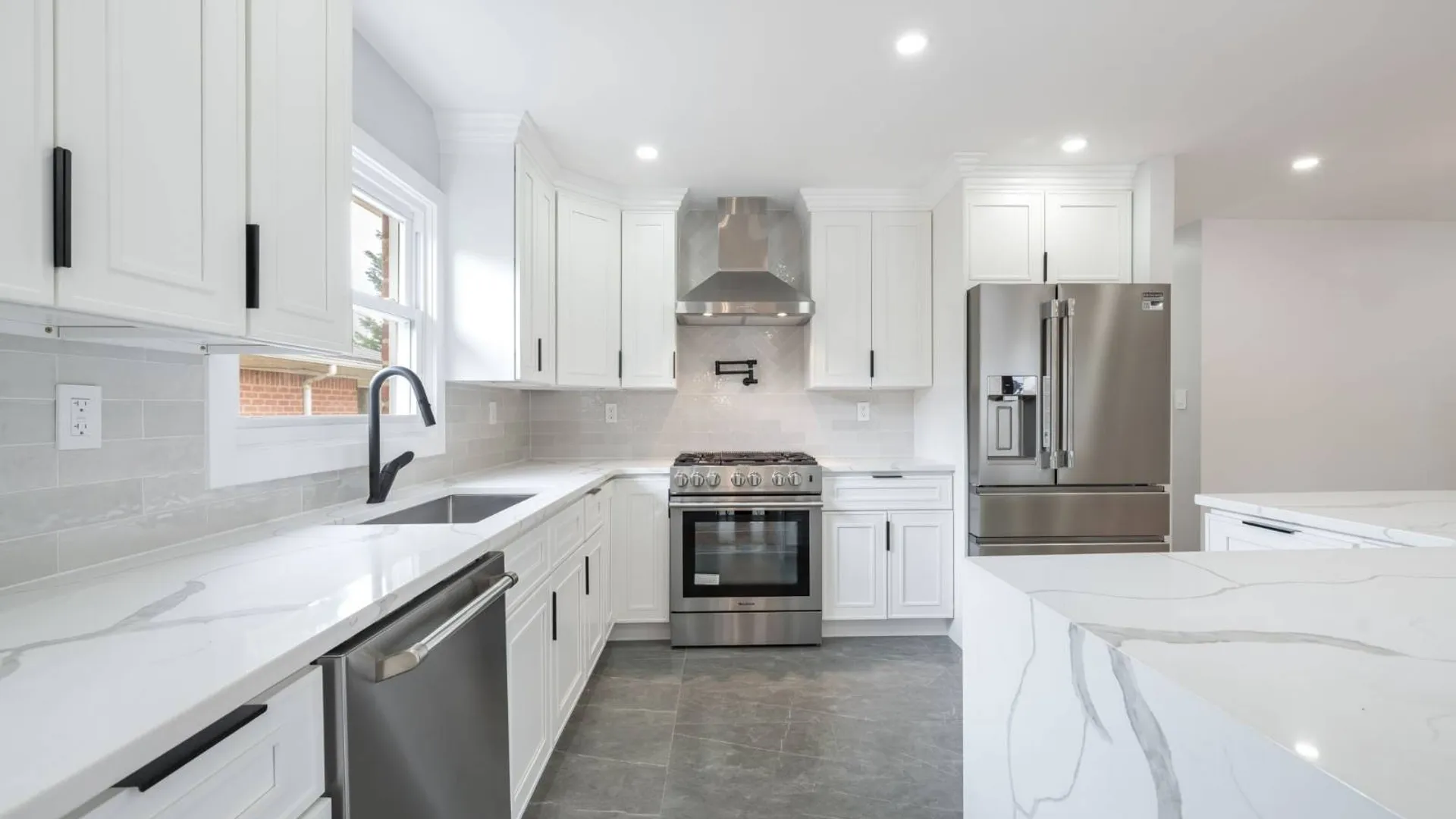 Property at 73-30 244 St, Little Neck, NY 11362 10