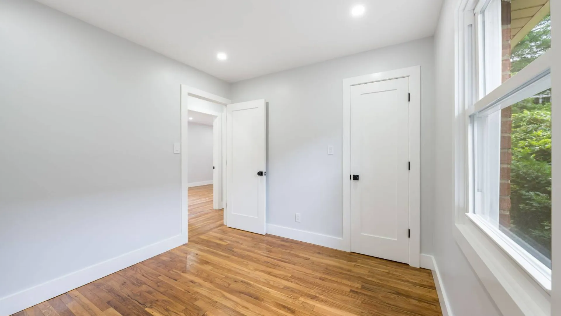 Property at 73-30 244 St, Little Neck, NY 11362 12