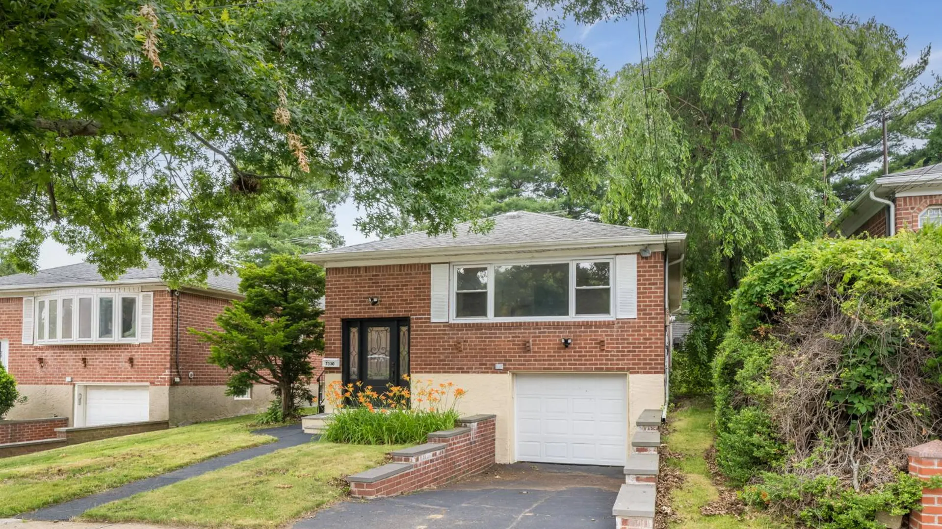 Property at 73-30 244 St, Little Neck, NY 11362 2