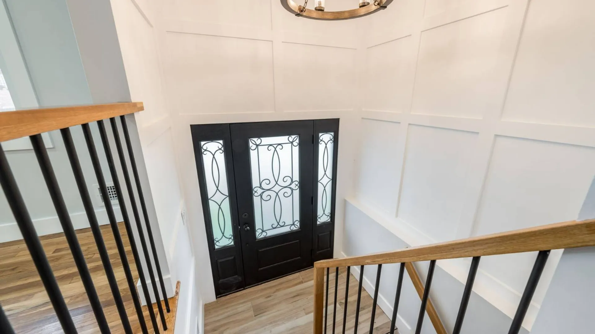 Property at 73-30 244 St, Little Neck, NY 11362 5