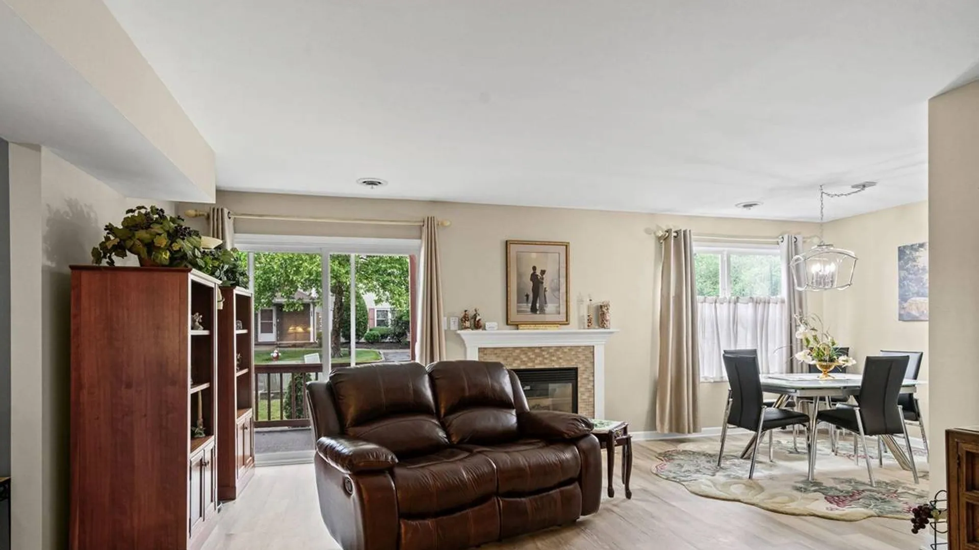 Property at 1200 Hillside Ave, Niskayuna, NY 12309 8