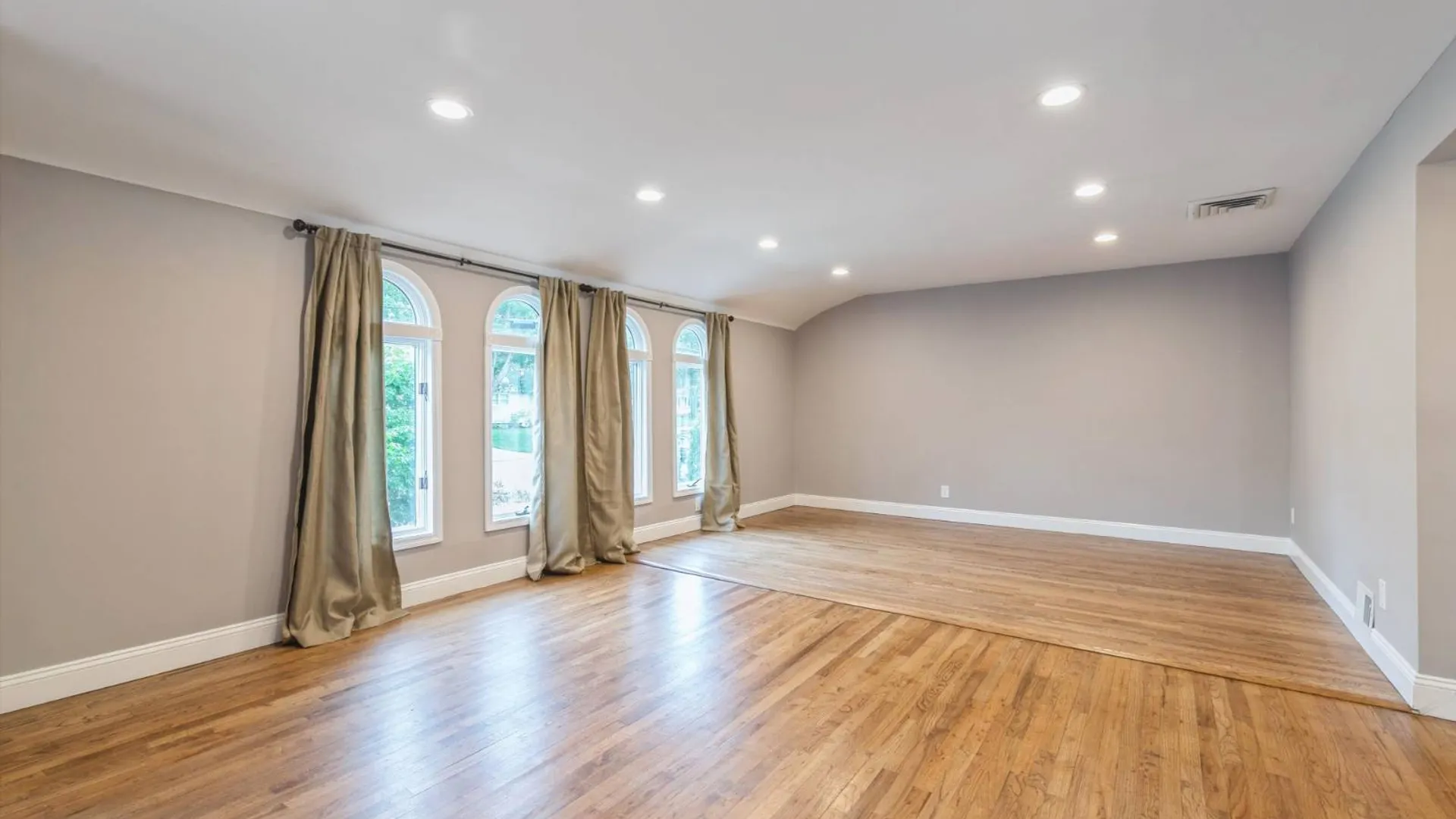 Property at 182 Smithtown Polk Boulevard, Centereach, NY 11720 6