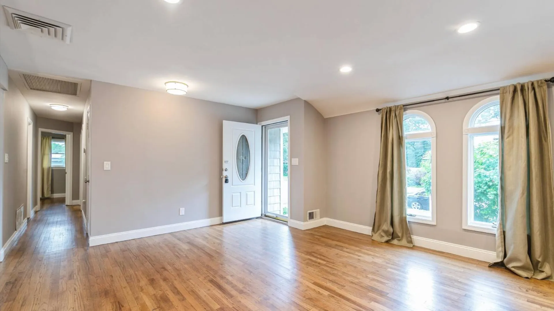 Property at 182 Smithtown Polk Boulevard, Centereach, NY 11720 9