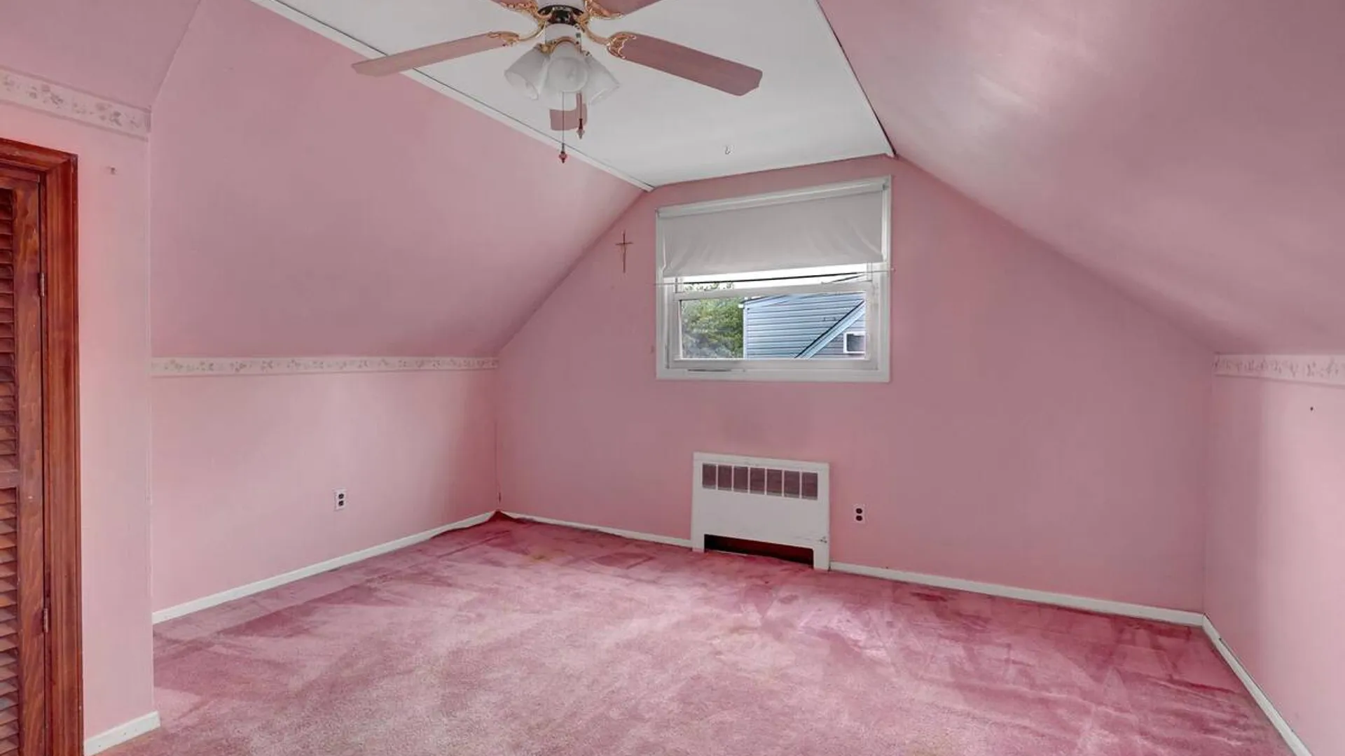 Property at 69 Greenwood Drive, North Babylon, NY 11703 19