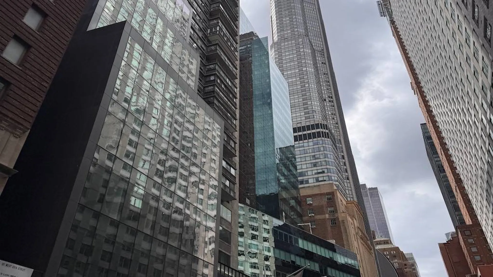 Property at 150 West 56th Street, New York, NY 10019 4
