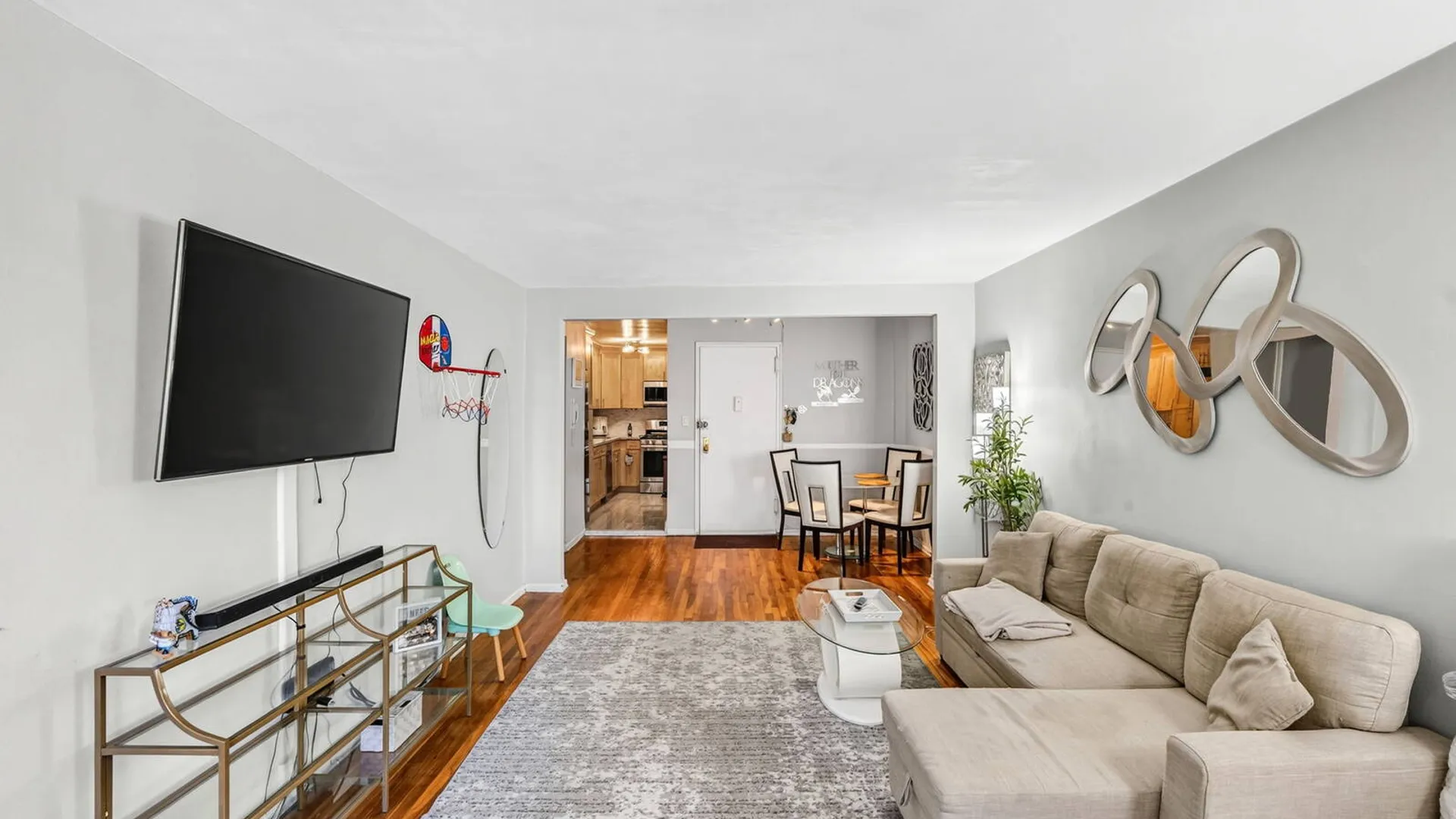 Property at 770 Ocean Parkway, Brooklyn, NY 11230 5