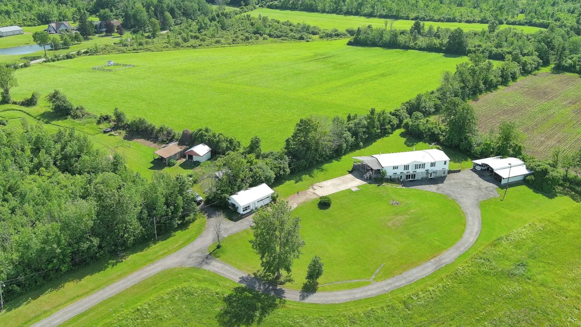 Property at 204 Devenpeck Rd, Sprakers, NY 12166 8