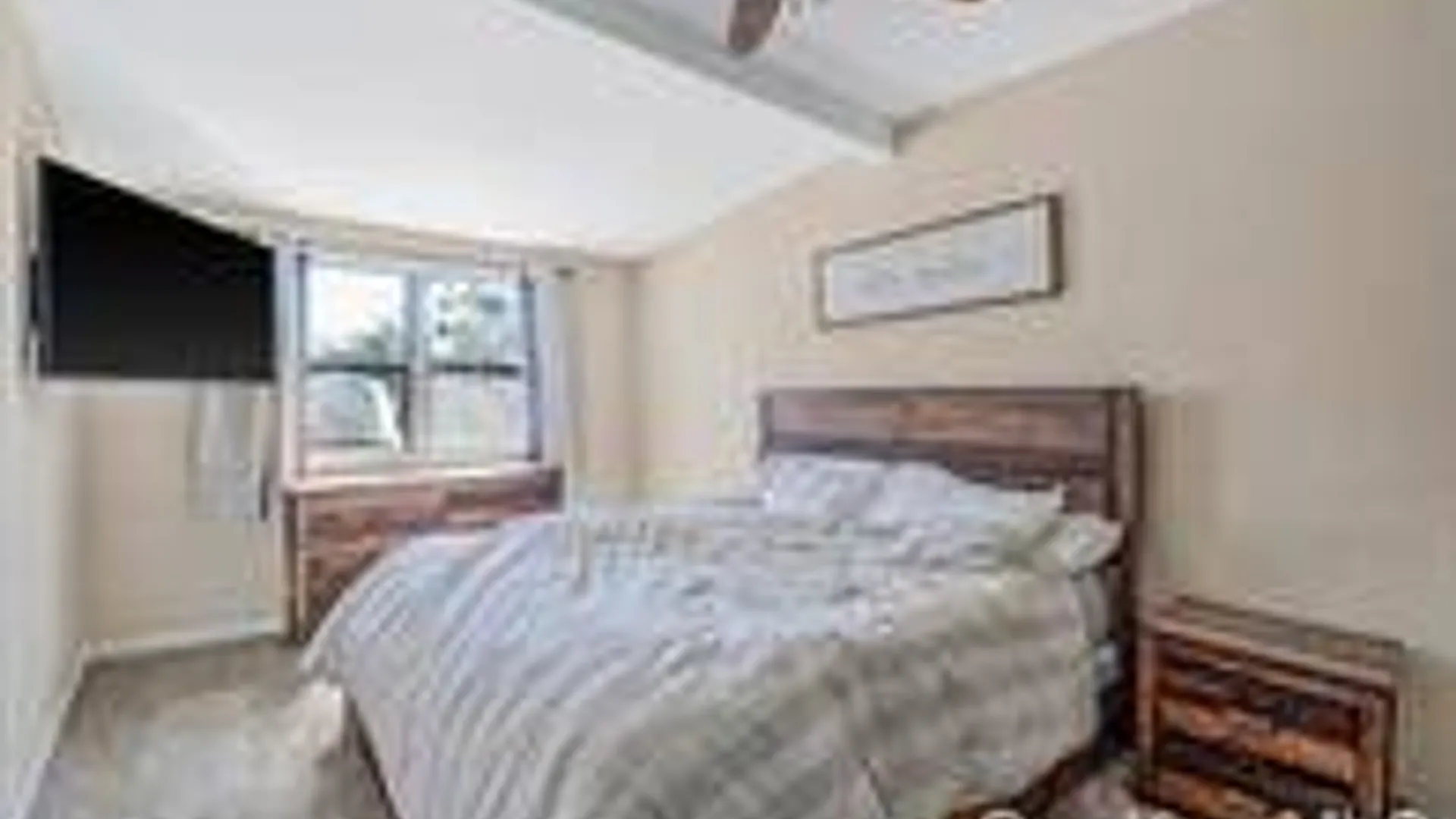 Property at 168 W 21st St, Deer Park, NY 11729 15