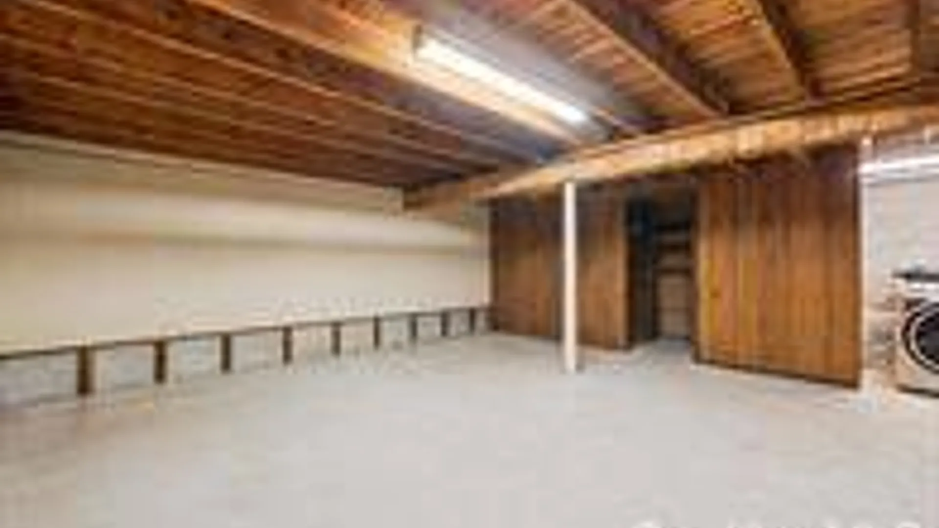 Property at 168 W 21st St, Deer Park, NY 11729 22