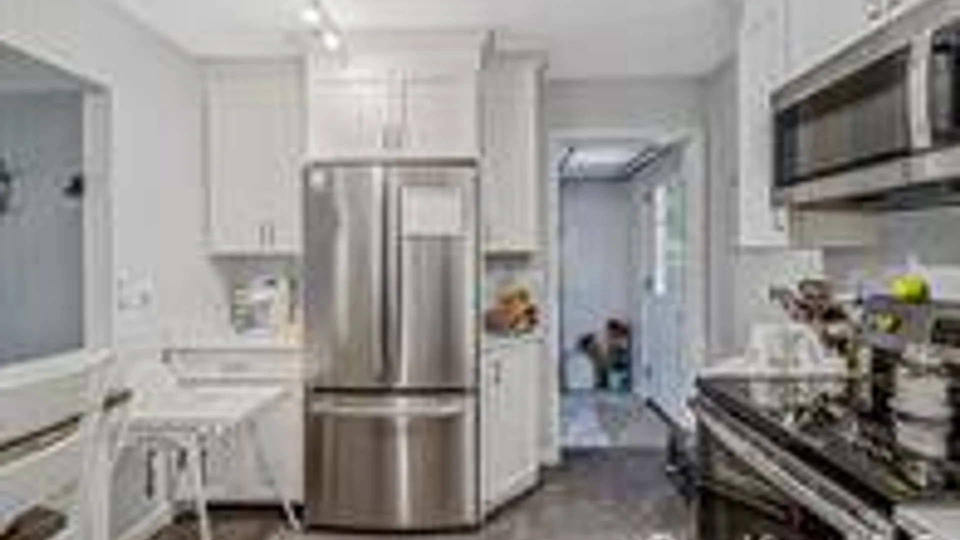 Property at 168 W 21st St, Deer Park, NY 11729 7
