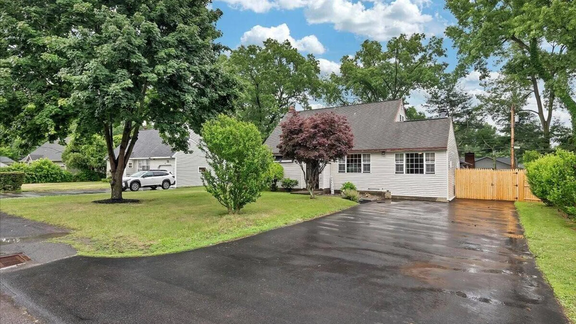 Property at 95 Locust Park, Colonie, NY 12205 37