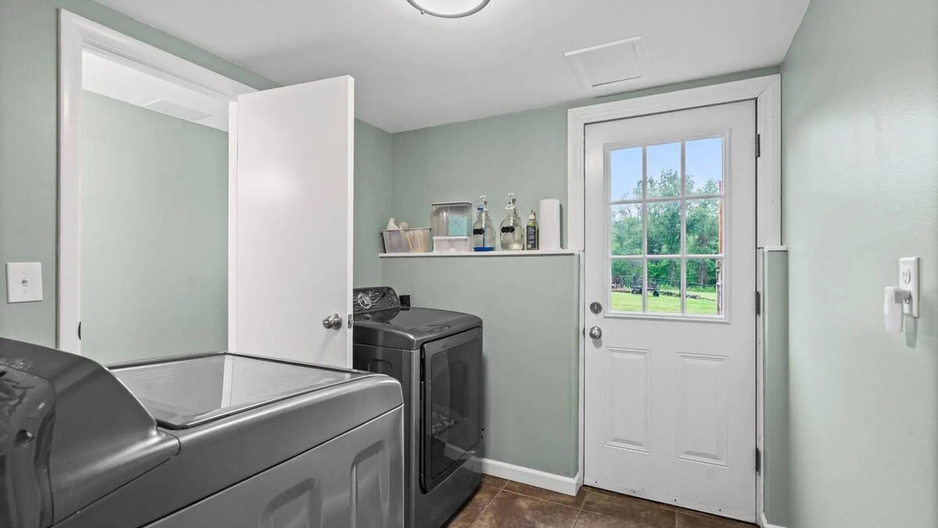 Property at 21 Jane Drive, Schenectady, NY 12302 29