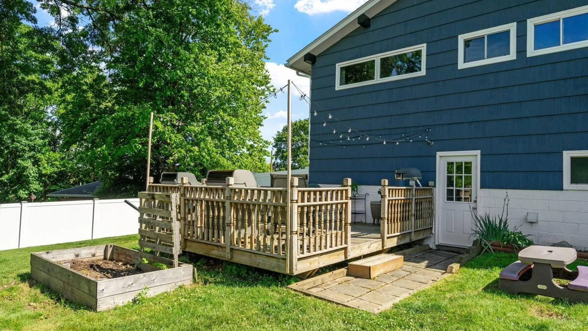 Property at 21 Jane Drive, Schenectady, NY 12302 35