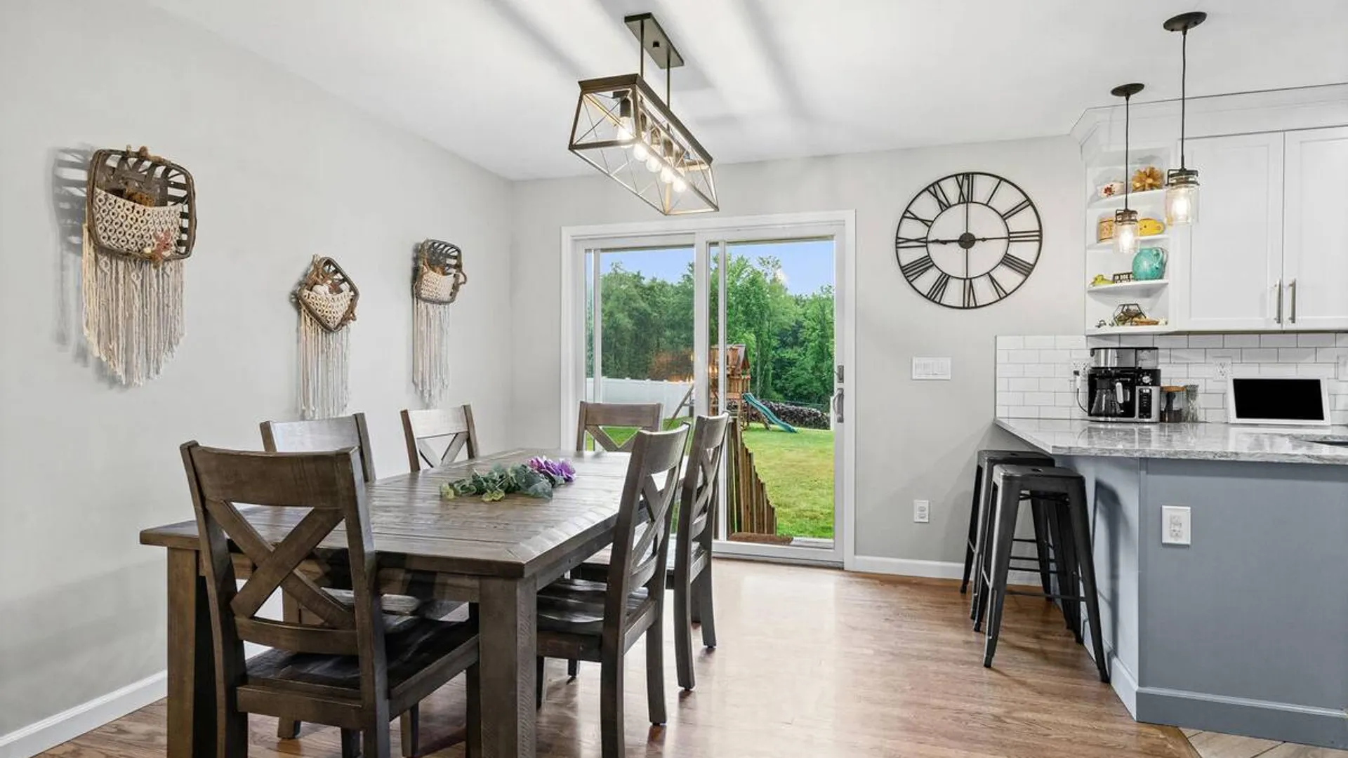 Property at 21 Jane Drive, Schenectady, NY 12302 9