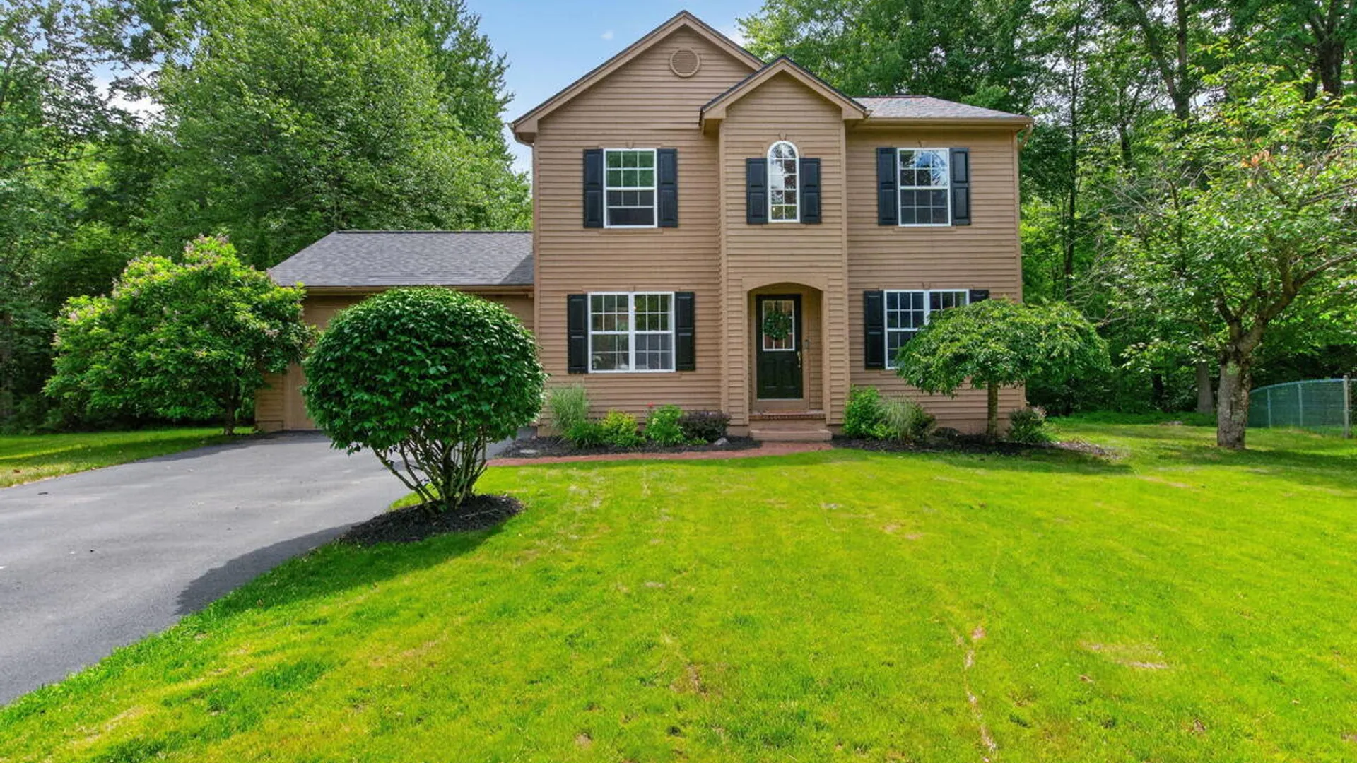 Property at 35 Commons Boulevard, Halfmoon, NY 12065 3