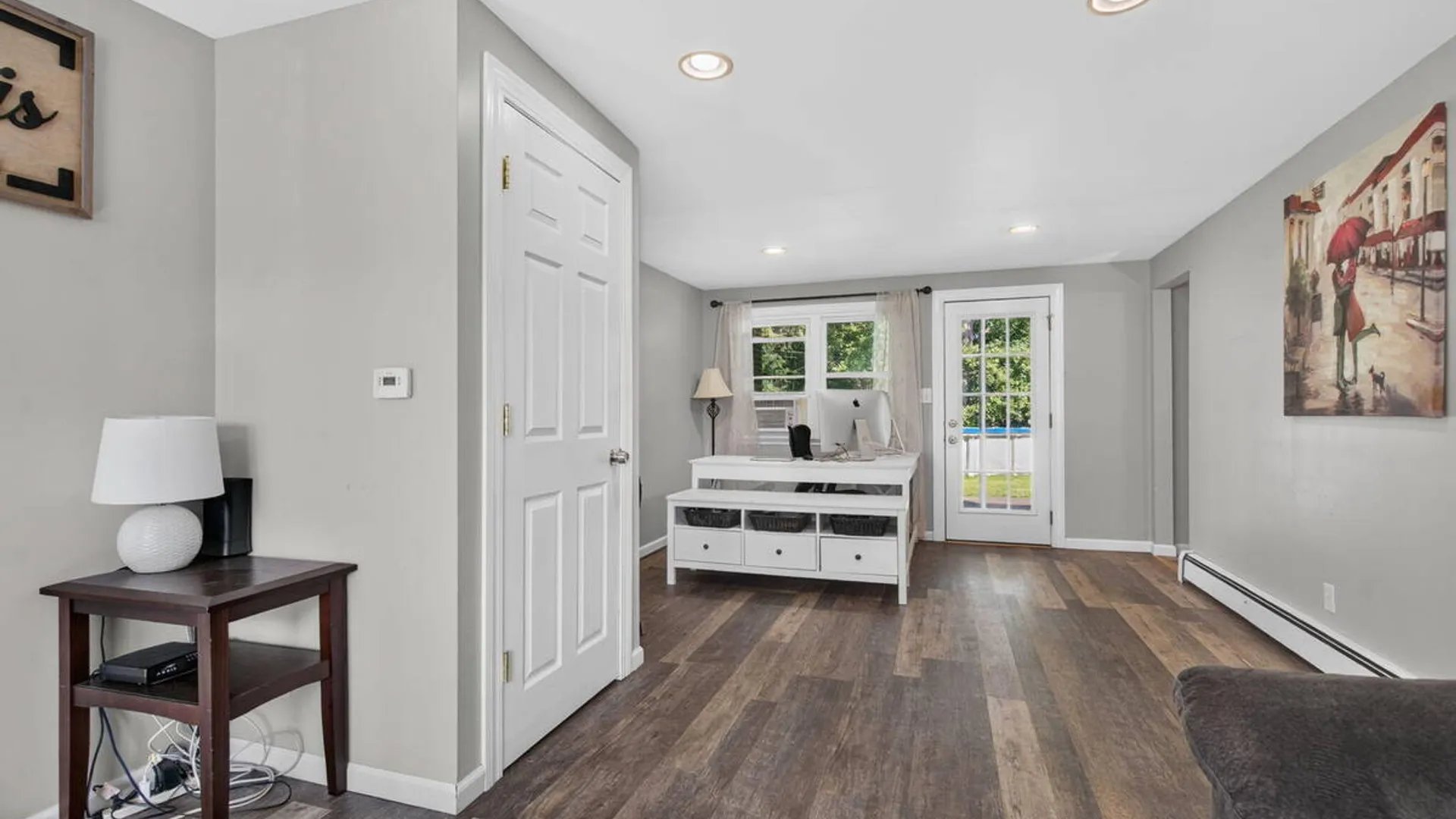 Property at 19 Gingerbread Lane, Albany, NY 12208 25