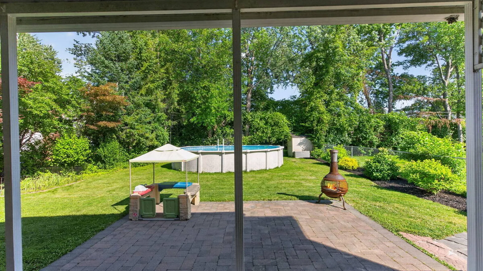 Property at 19 Gingerbread Lane, Albany, NY 12208 41