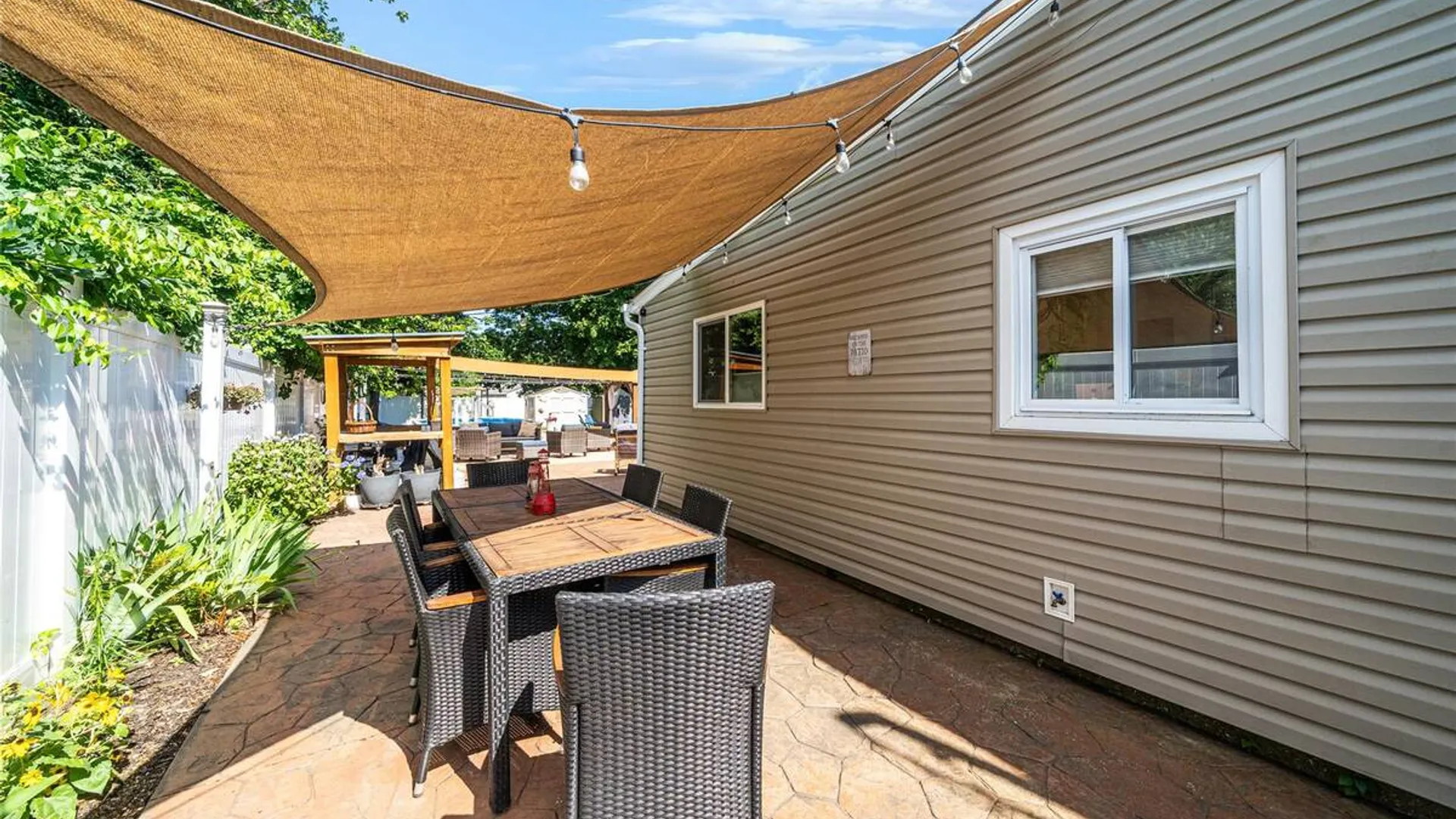 Property at 1053 Ocean Avenue, Bay Shore, NY 11706 33