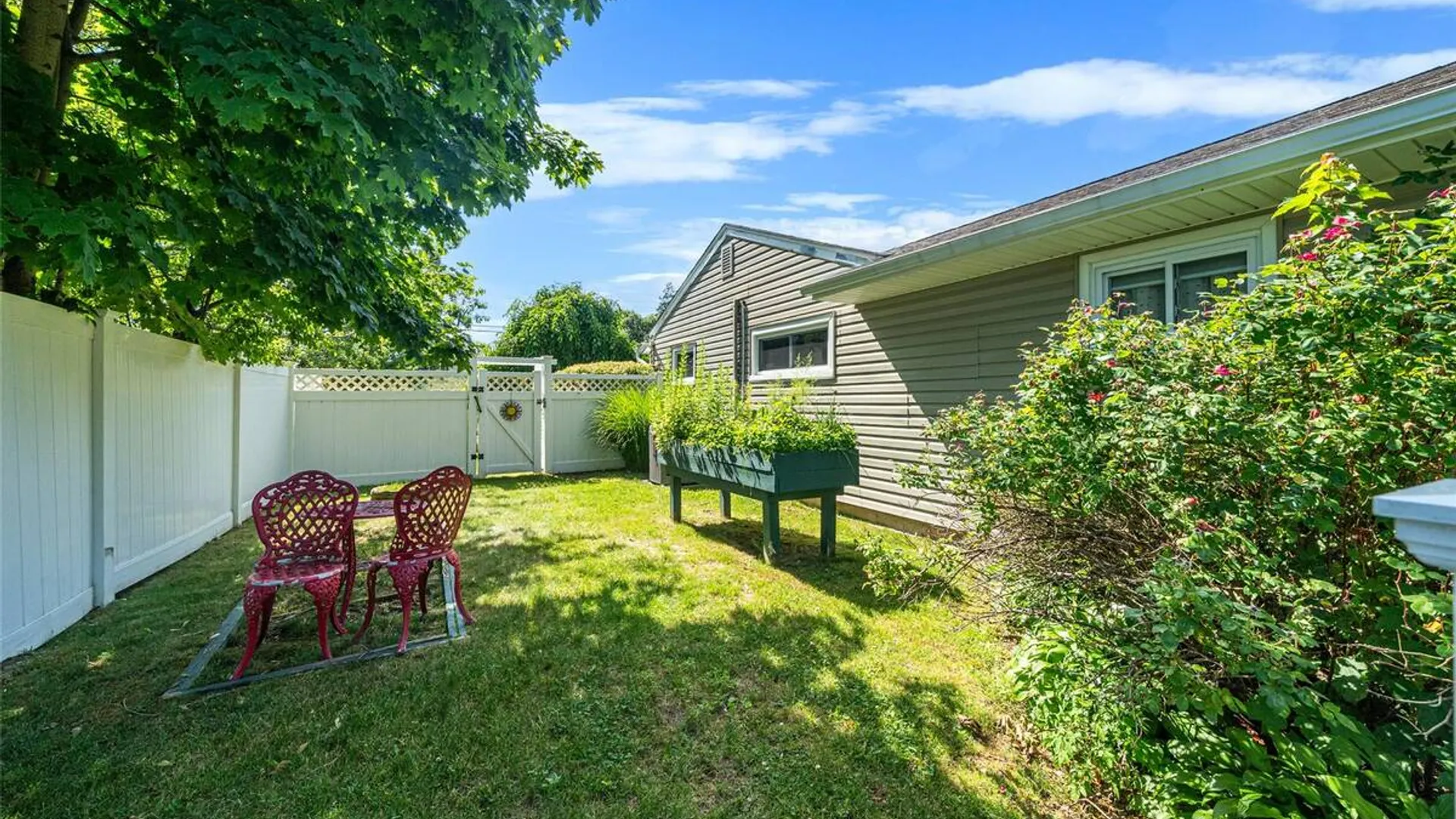 Property at 1053 Ocean Avenue, Bay Shore, NY 11706 34