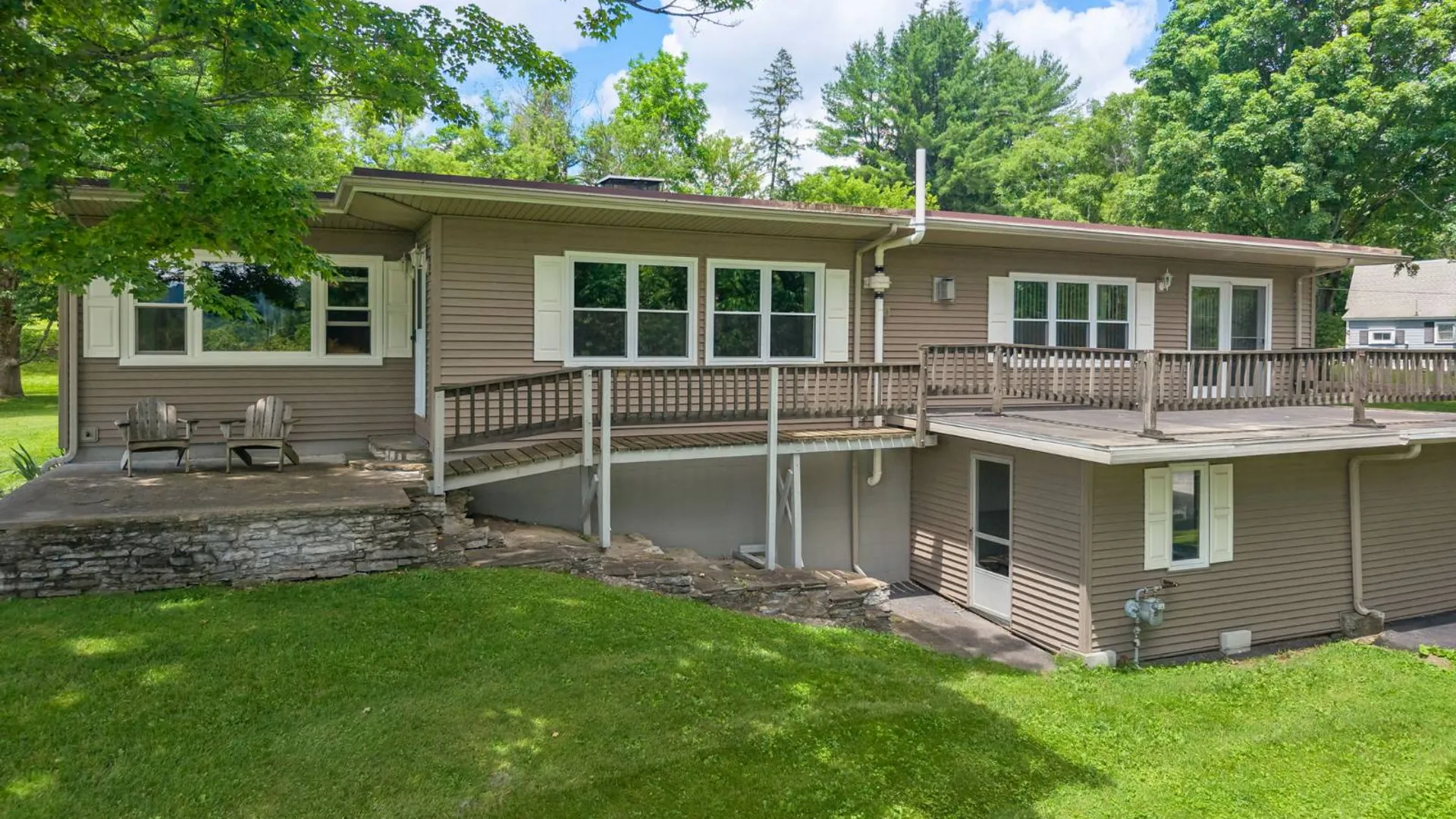Property at 28 Lakeview Avenue, Richfield Springs, NY 13439 3