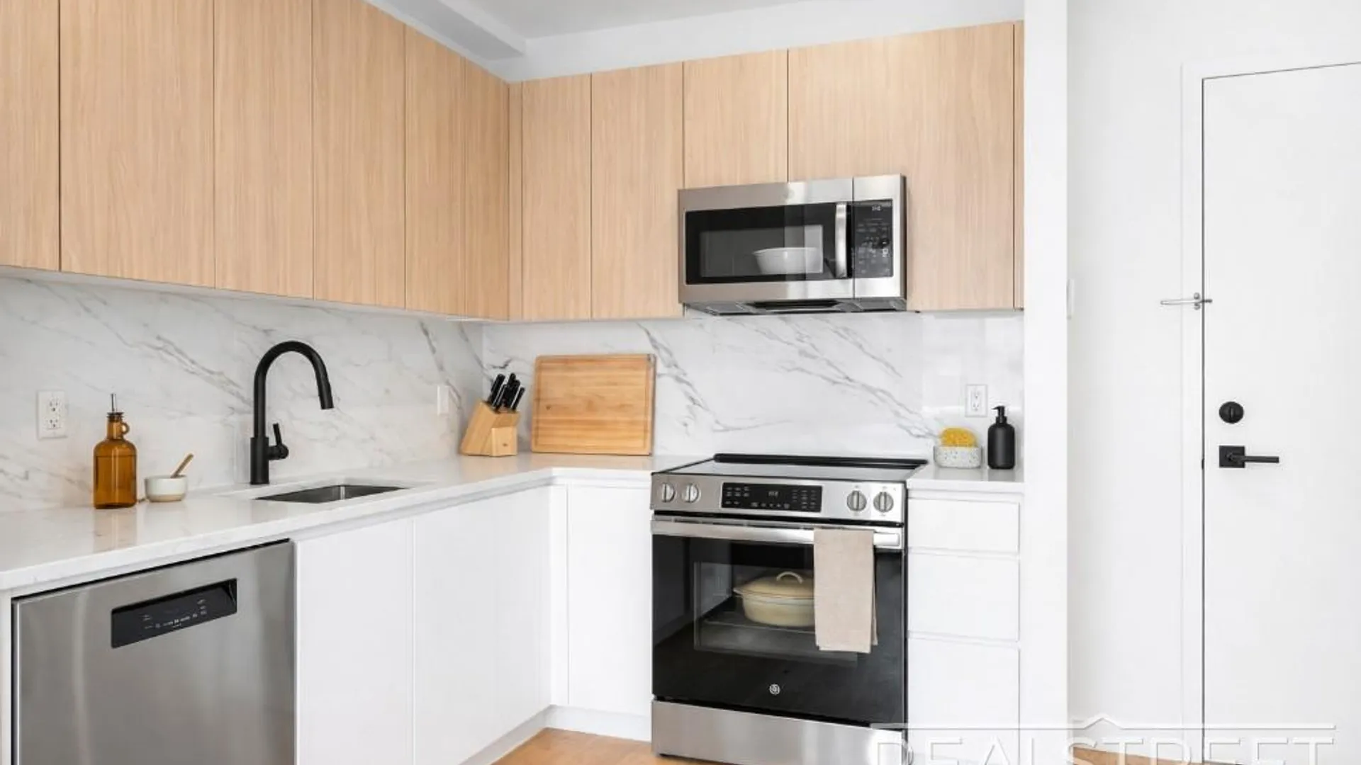 Property at 105 Rogers Avenue, BROOKLYN, NY 11216 3