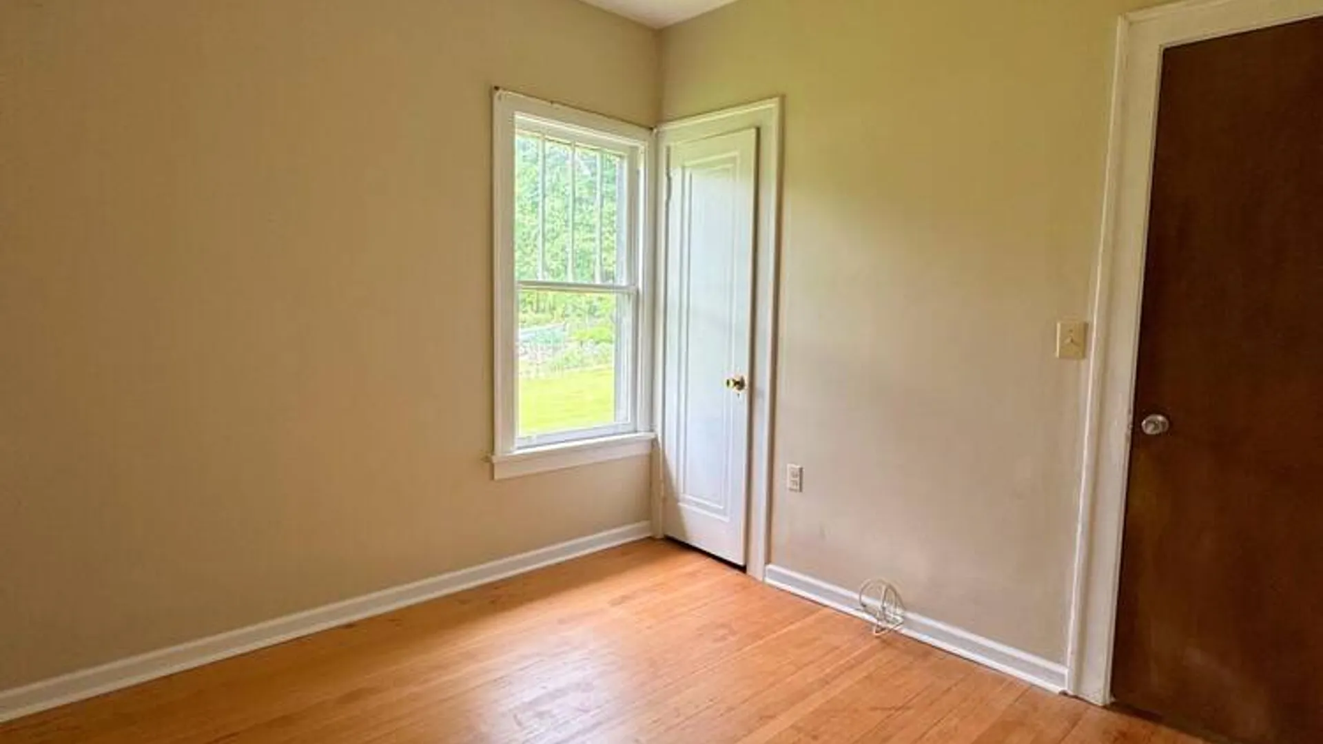 Property at 23 Hill Street, Glenville, NY 12008 16