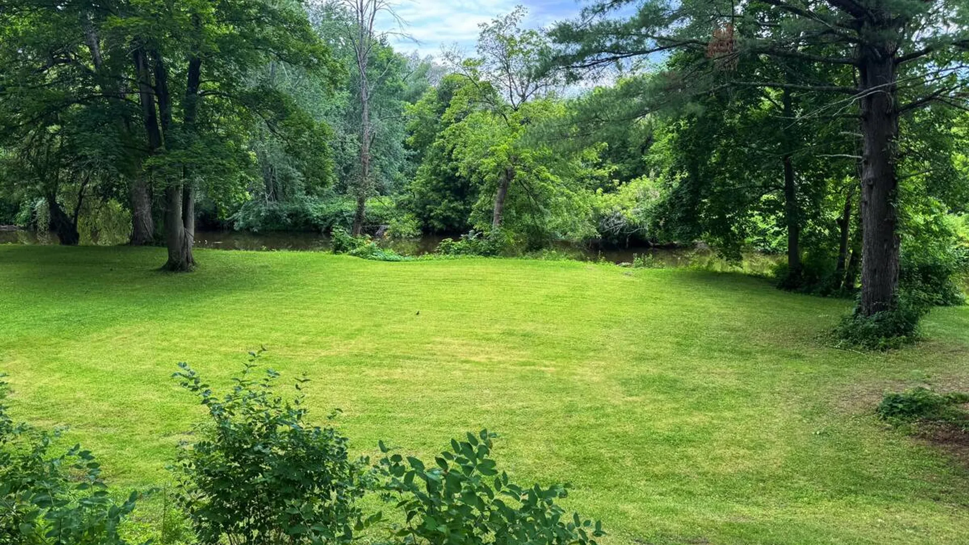 Property at 23 Hill Street, Glenville, NY 12008 3