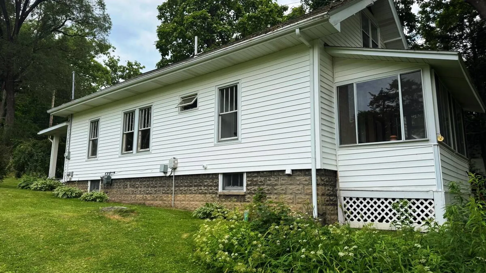 Property at 23 Hill Street, Glenville, NY 12008 6