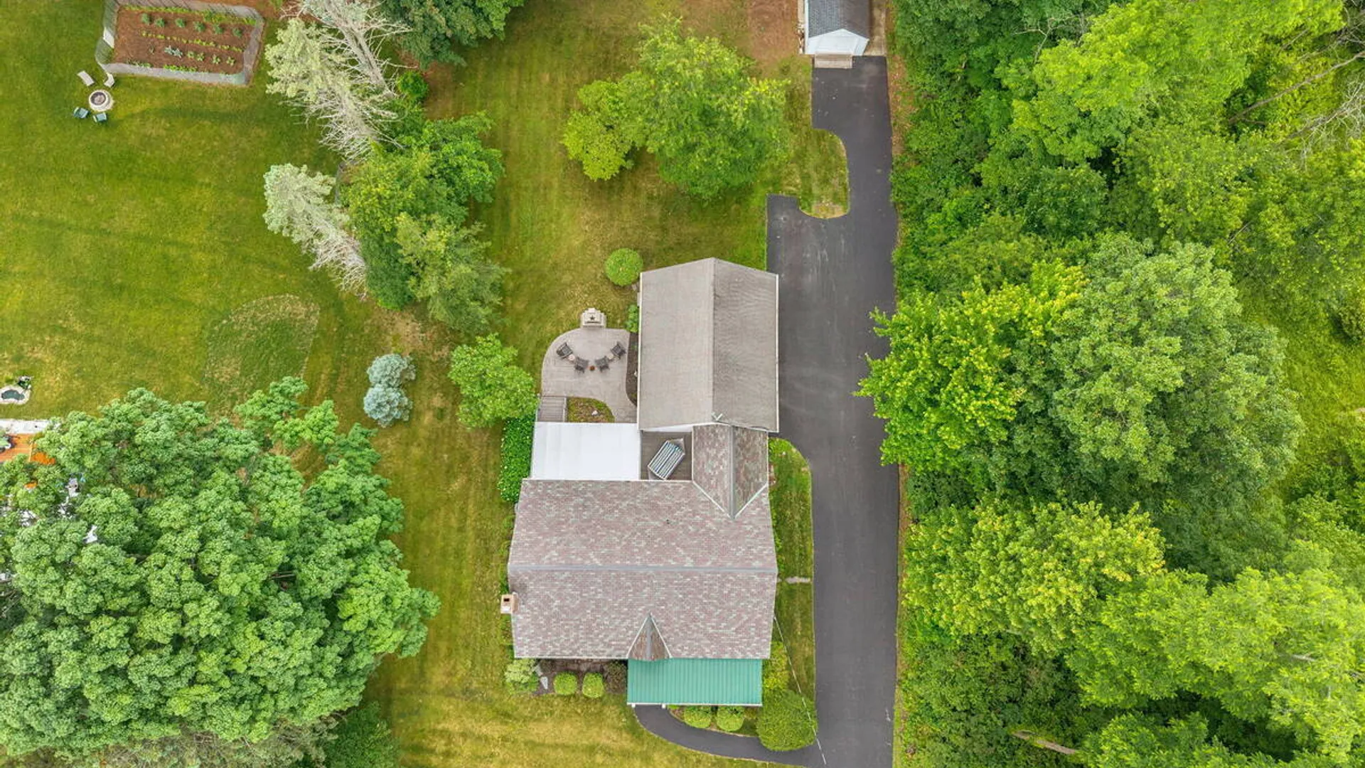 Property at 260 Consaul Road, Colonie, NY 12205 42