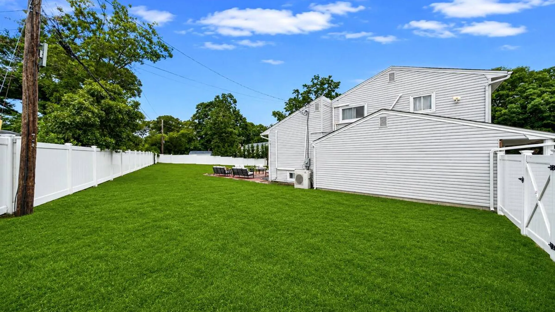 Property at 23 Essex Drive, Coram, NY 11727 4