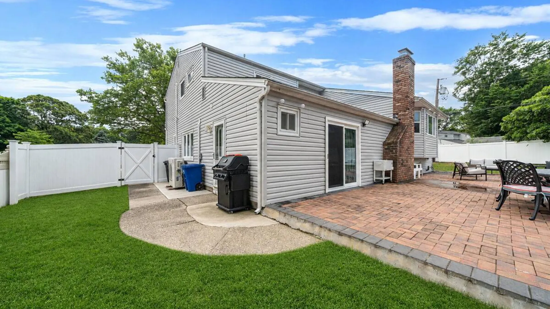 Property at 23 Essex Drive, Coram, NY 11727 6