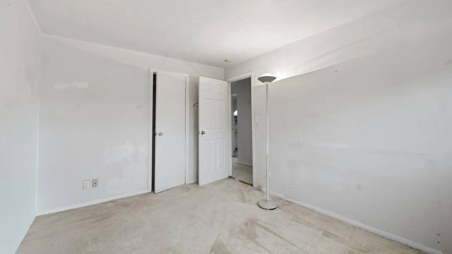 Property at 1600 Grand Avenue, Baldwin, NY 11510 13