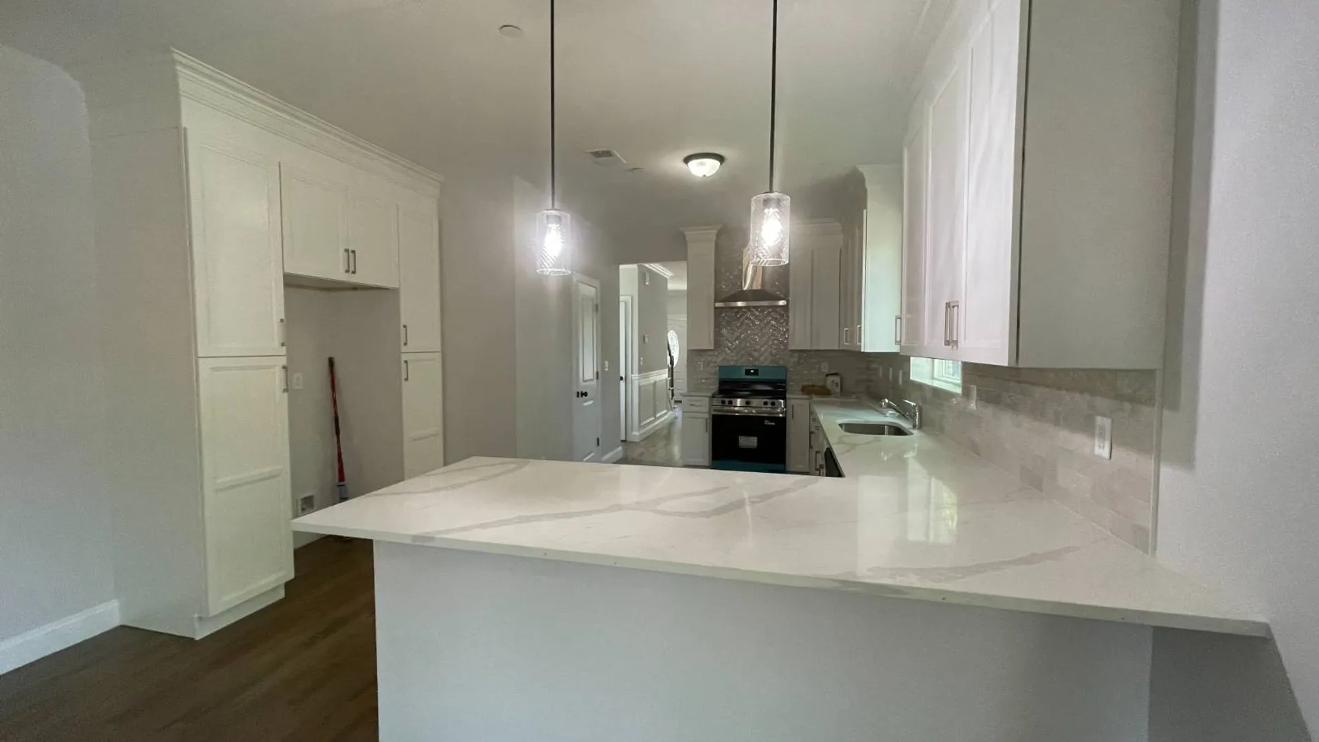 Property at 35 Layton Ave, Staten Island, NY 10301 10