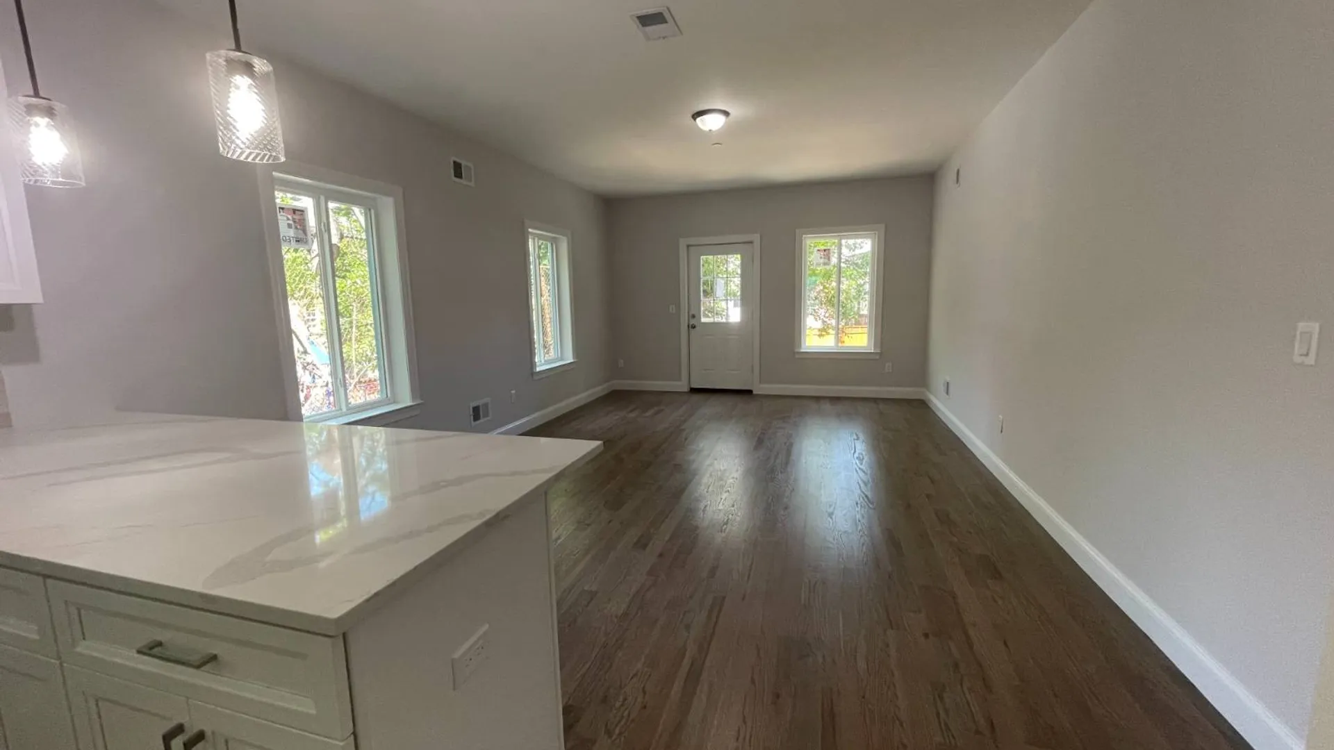 Property at 35 Layton Ave, Staten Island, NY 10301 9