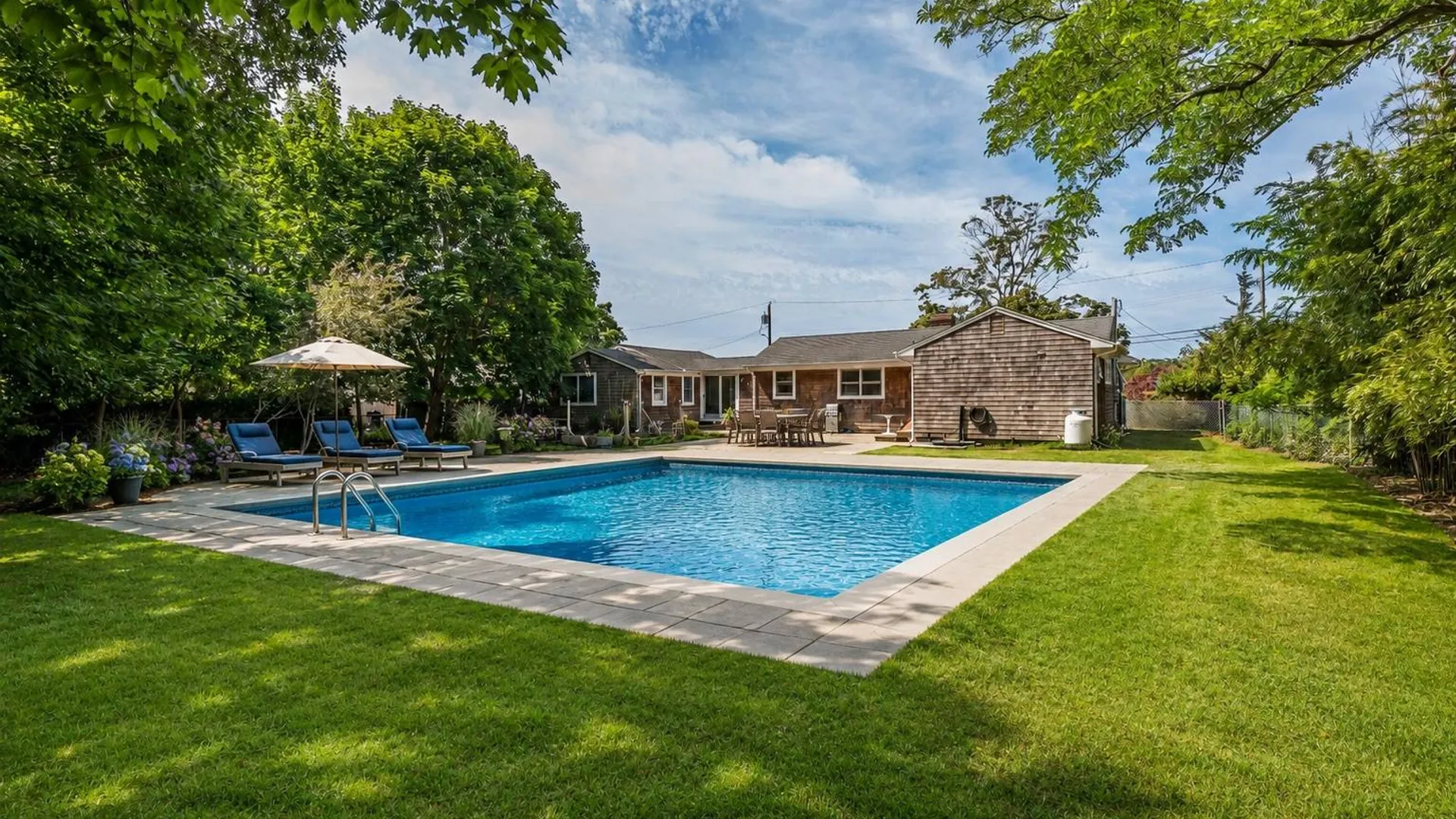 Property at 27 WEST SIDE AVE, East Quogue, NY 11942 17