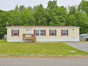 Property at 185 Old State Rd, Broadalbin, NY 12025