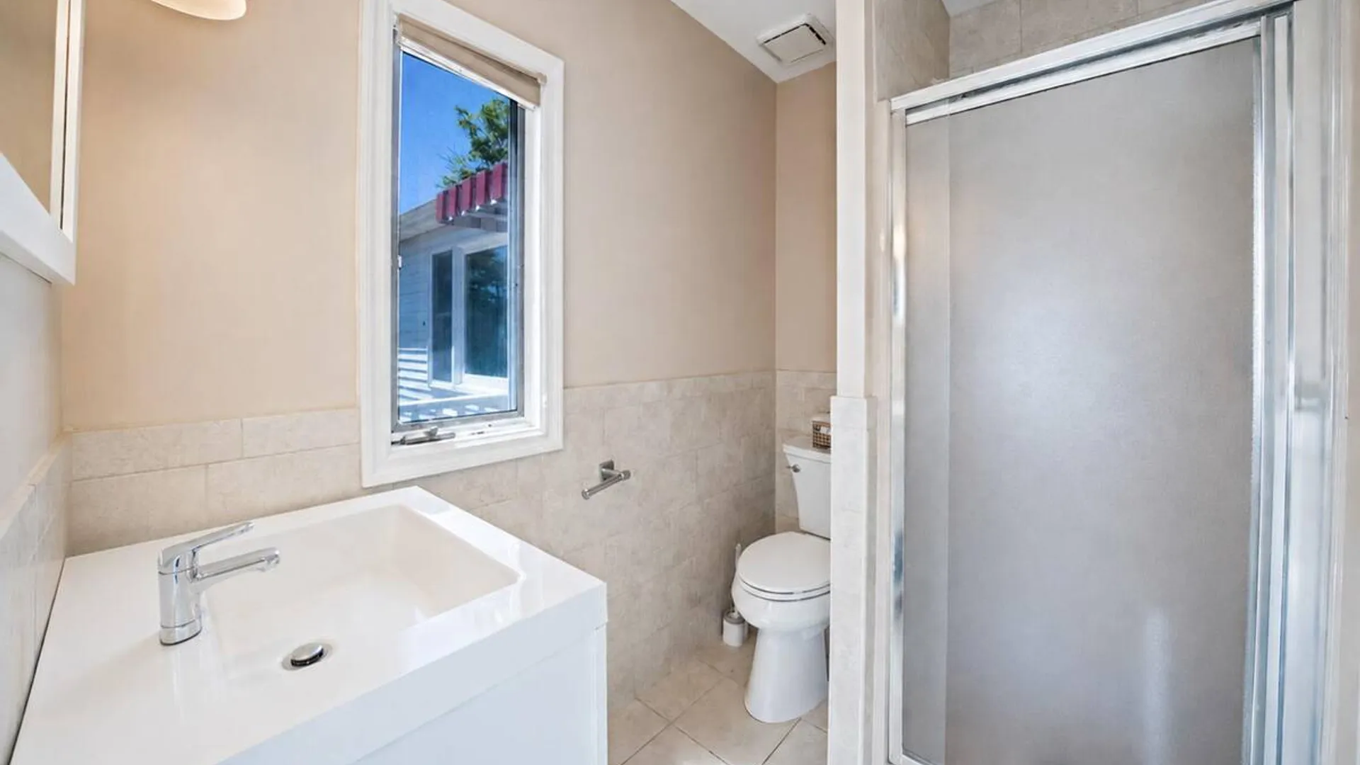 Property at 398 Clocks Boulevard, Massapequa, NY 11758 27